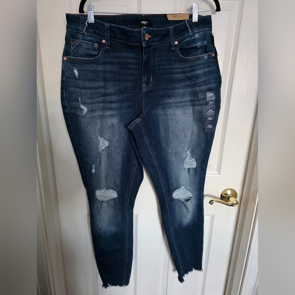 Maurices Esgely Super Skinny Curvy Fit Distressed Jeans Plus Size 16W